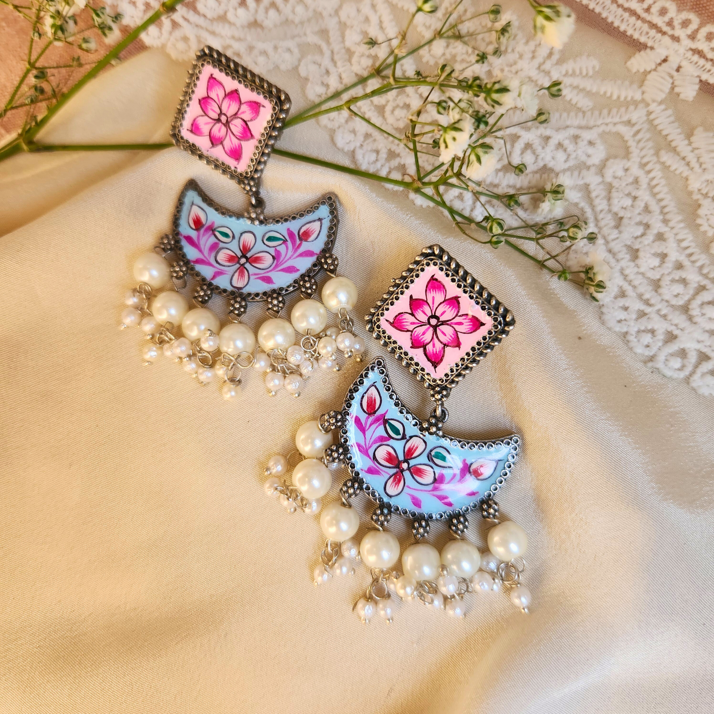 Mandira Silver Meenakari Chandballi
