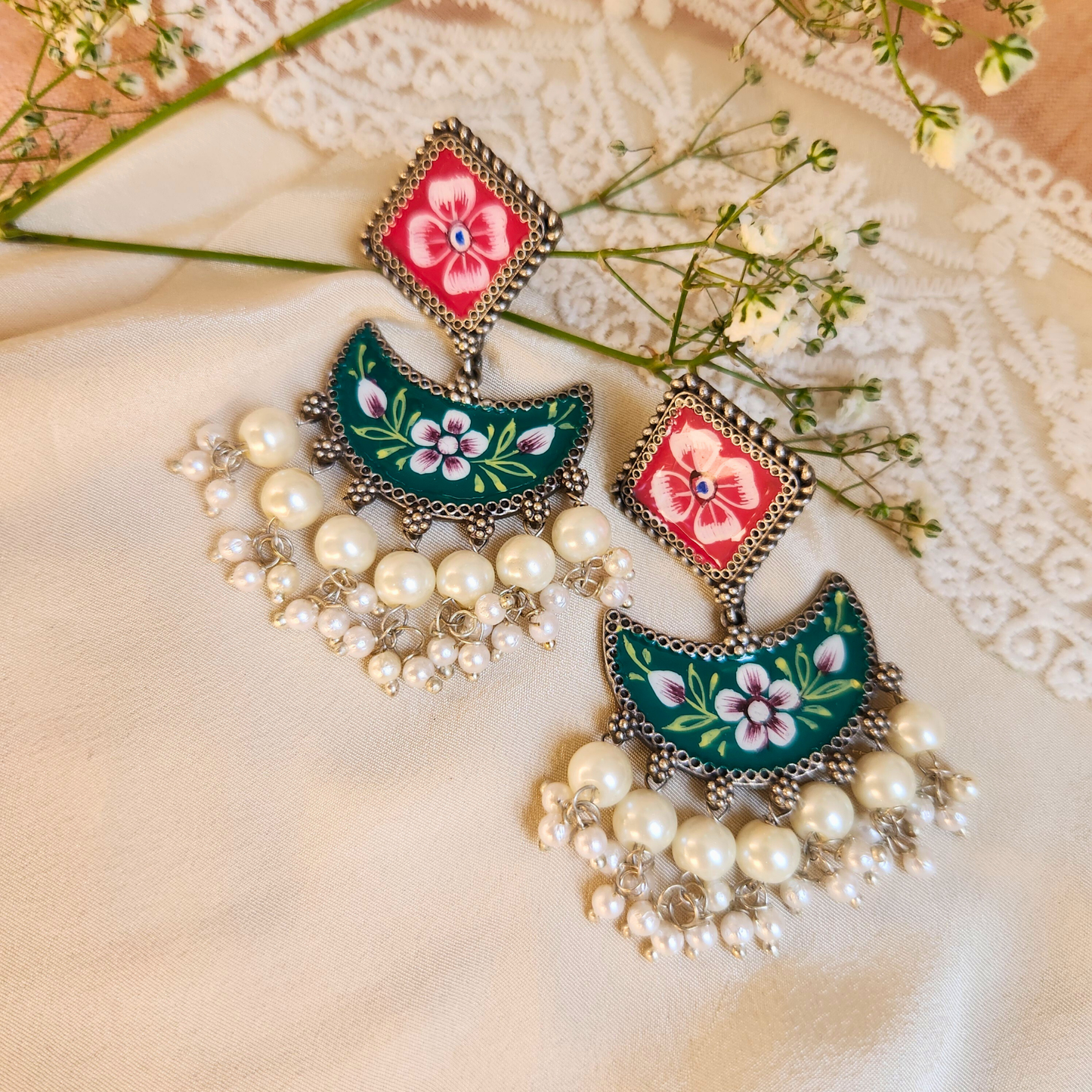 Mandira Silver Meenakari Chandballi