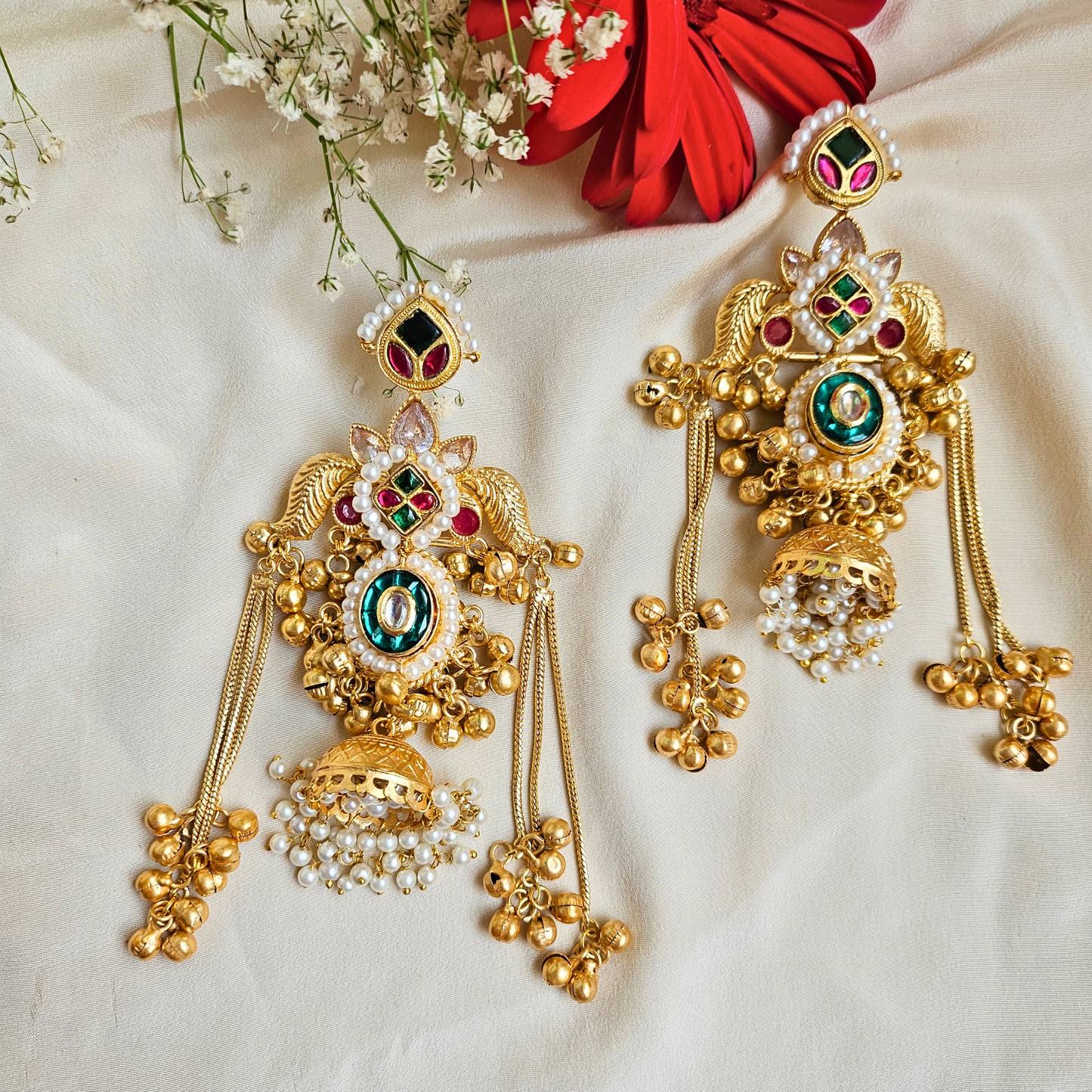 Noor Kashmiri Jhumka