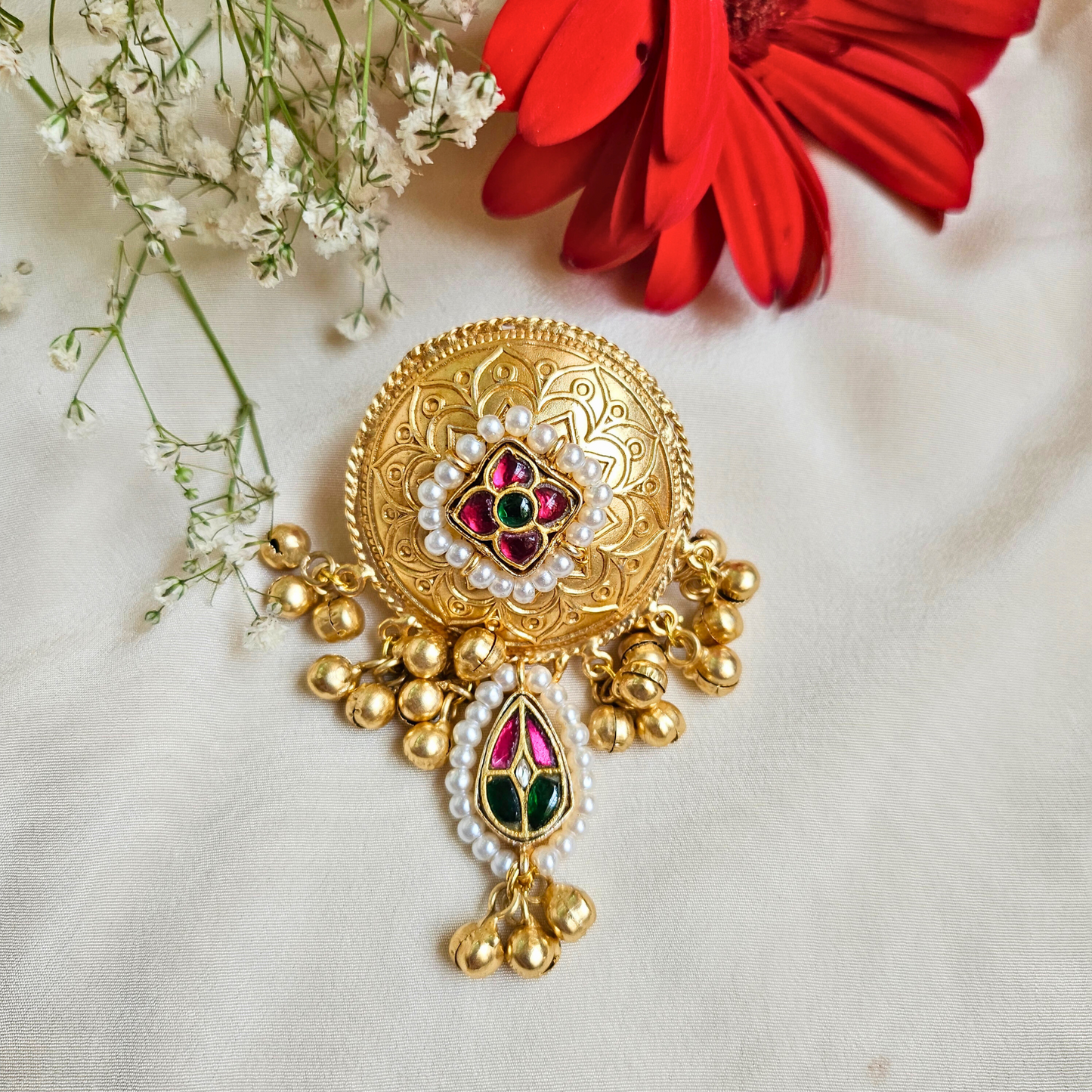 Aisha Kashmir Kaan Chain Jhumka