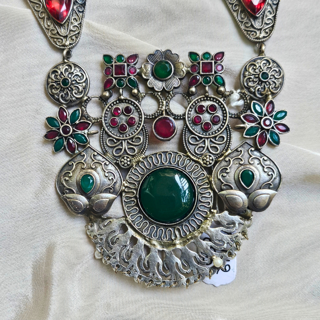 Kumari Kesar Necklace