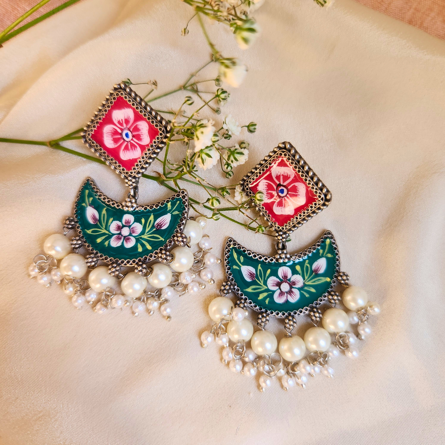 Mandira Silver Meenakari Chandballi