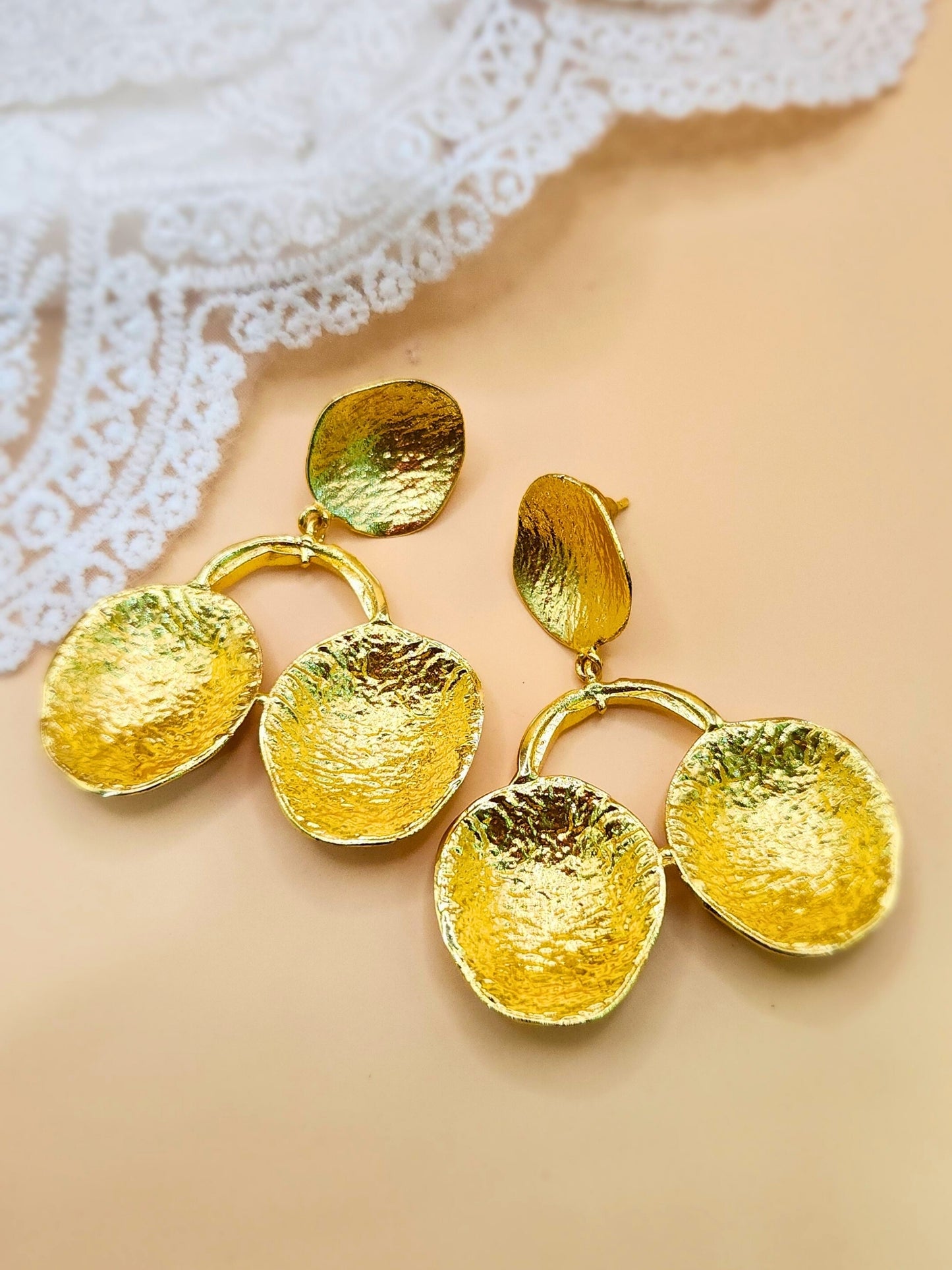 Viana Jewels Dazzle Brass Earrings
