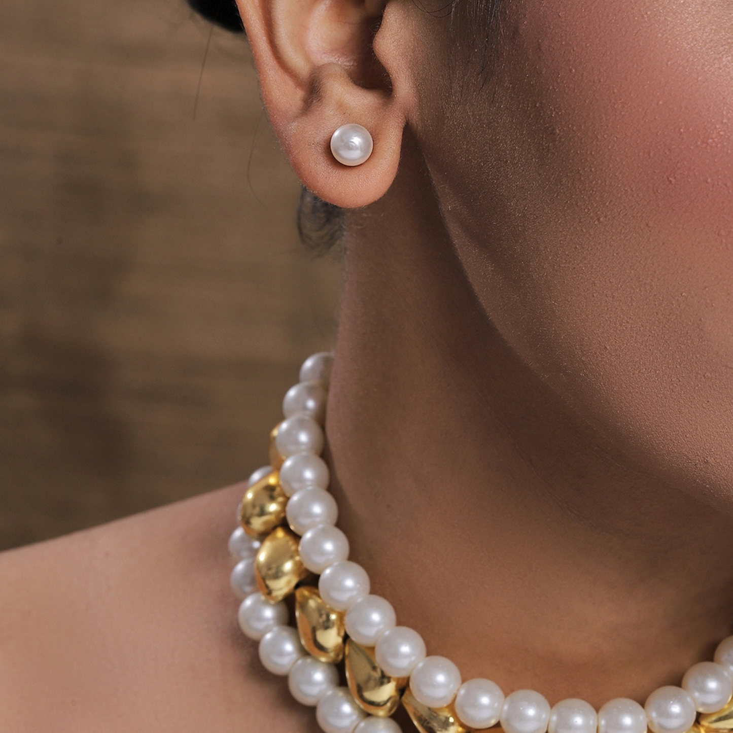 Saima Designer Pearl and Gold choker