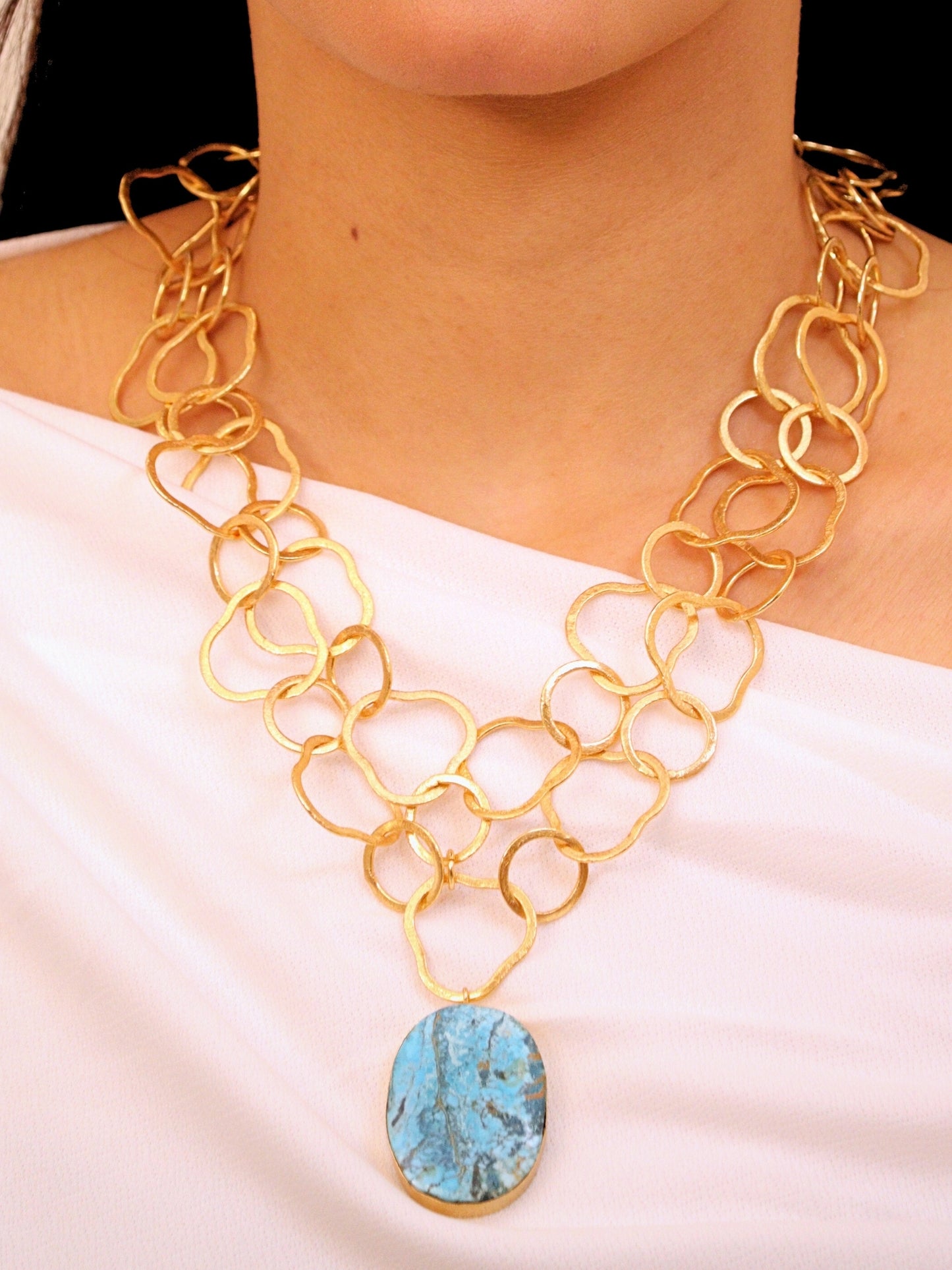 Viana Jewels Mehtab Brass Necklace with Turquoise Stone 18K Gold Plated