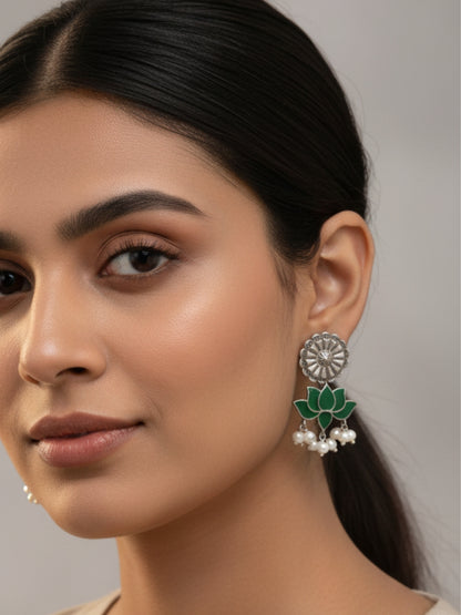 VIANA JEWELS Aarvi Earrings