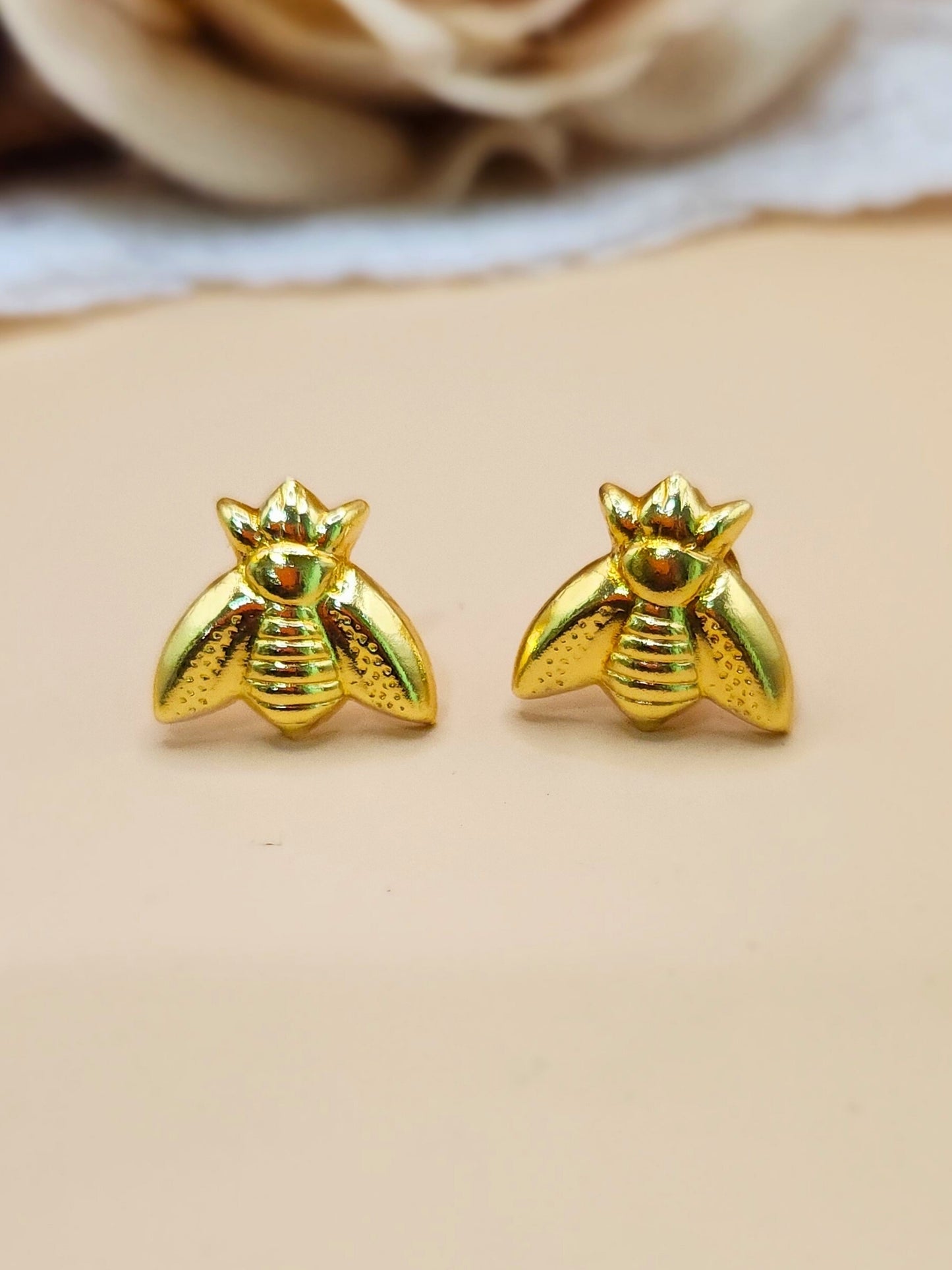 Viana Jewels Buzz Earrings