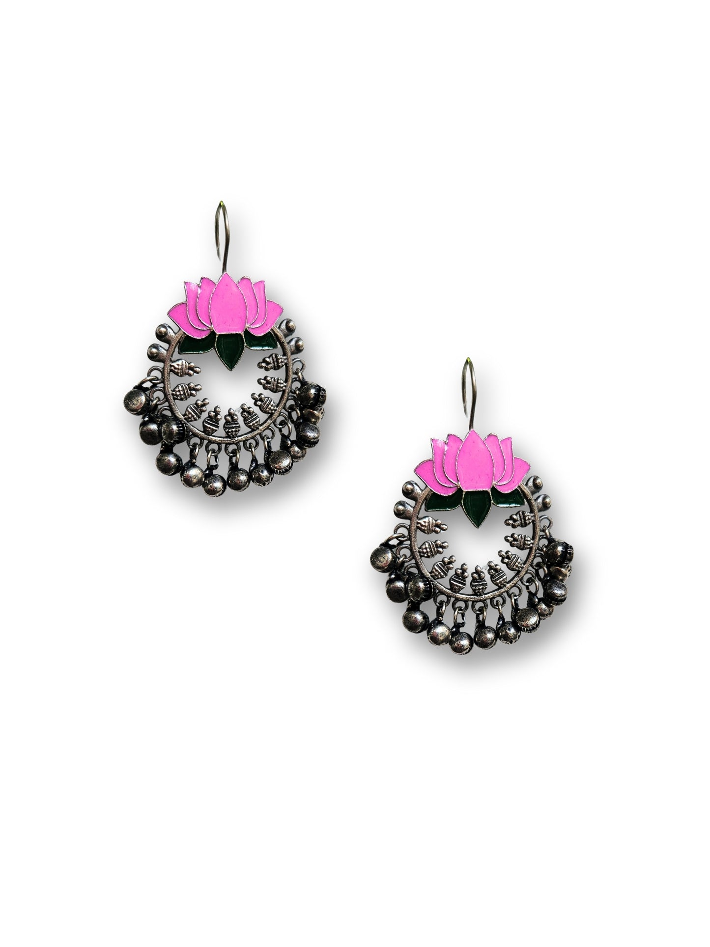 VIANA JEWELS Kamal Hook Earrings