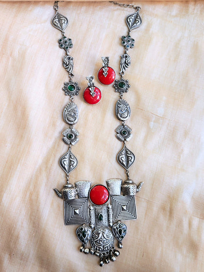 VIANA JEWELS Tilori Necklace