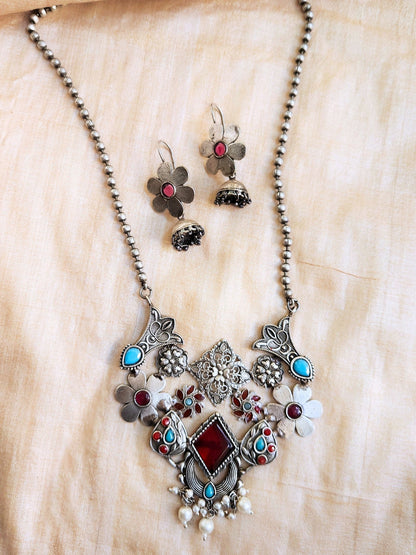 VIANA JEWELS Kayra Necklace