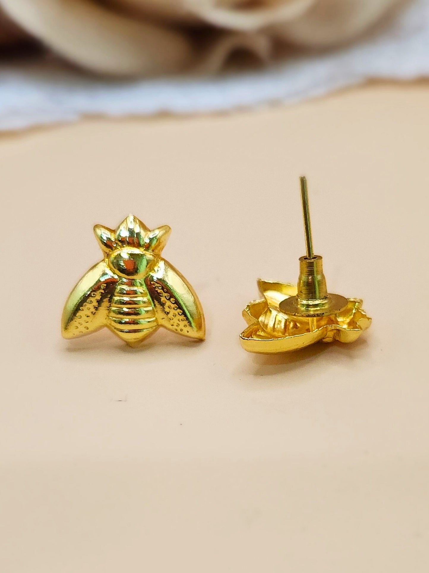 Viana Jewels Buzz Earrings