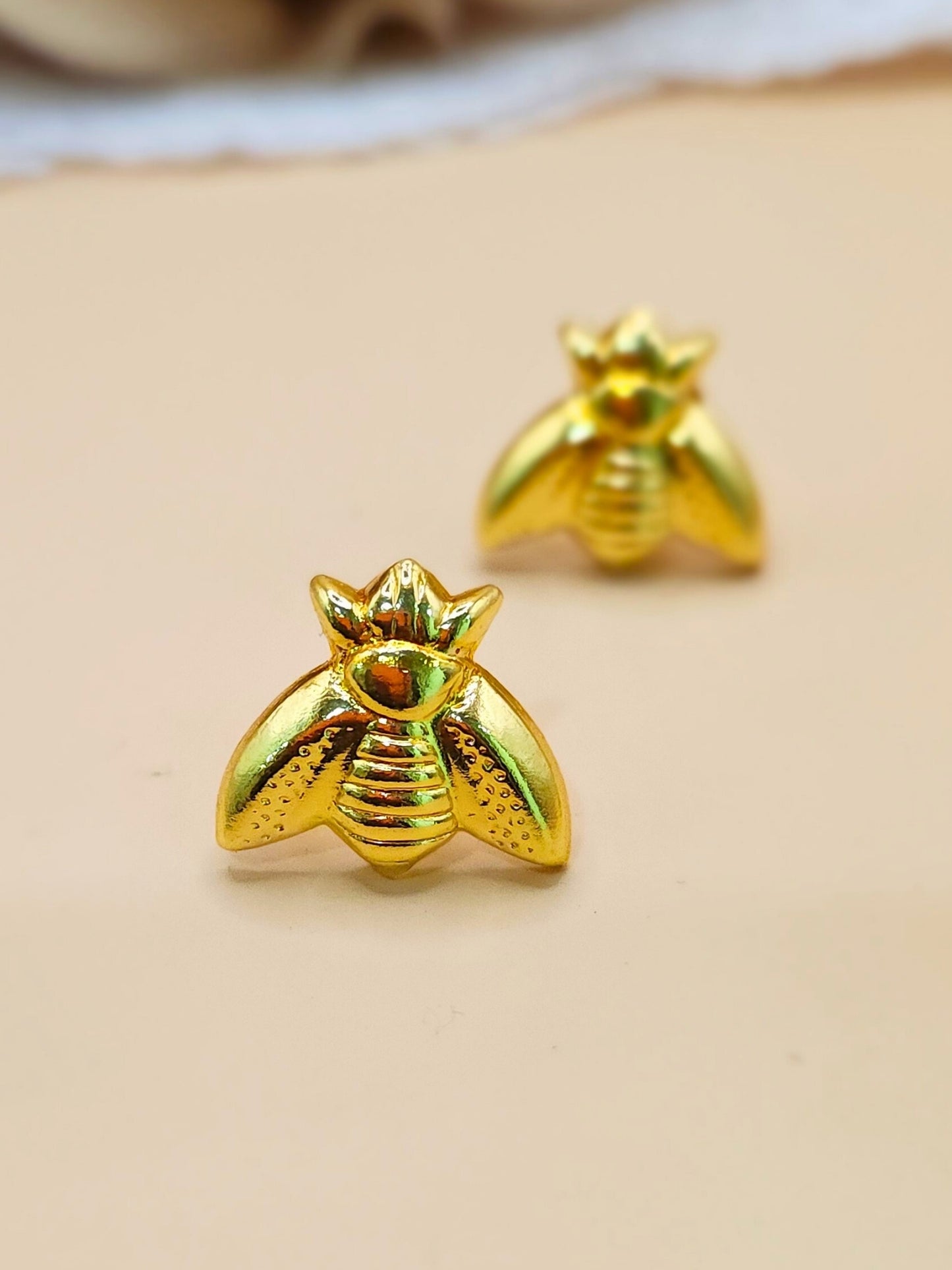 Viana Jewels Buzz Earrings