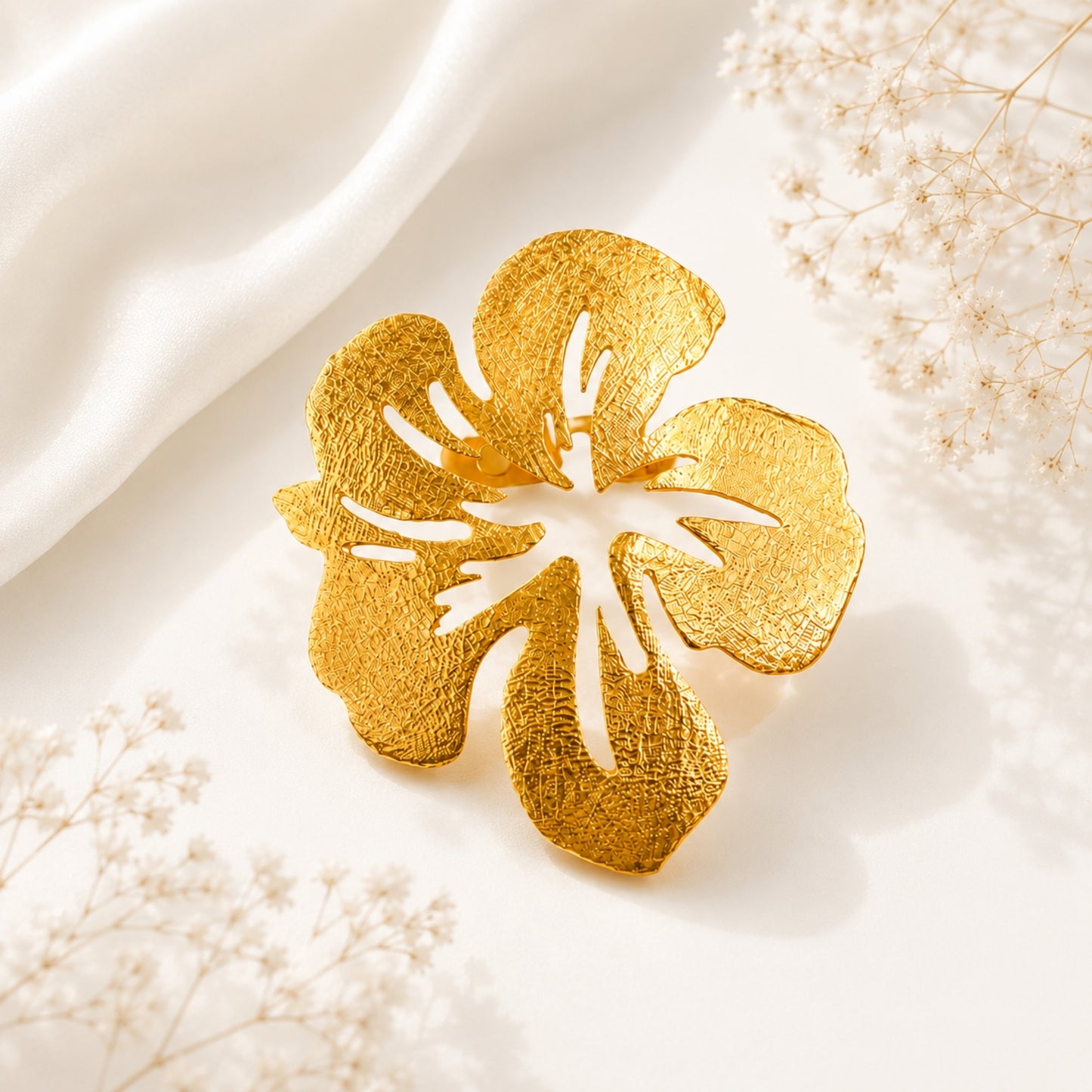 Viana Jewels Monstera Brooch