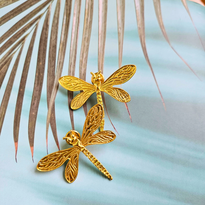 Dragon fly chiq studs