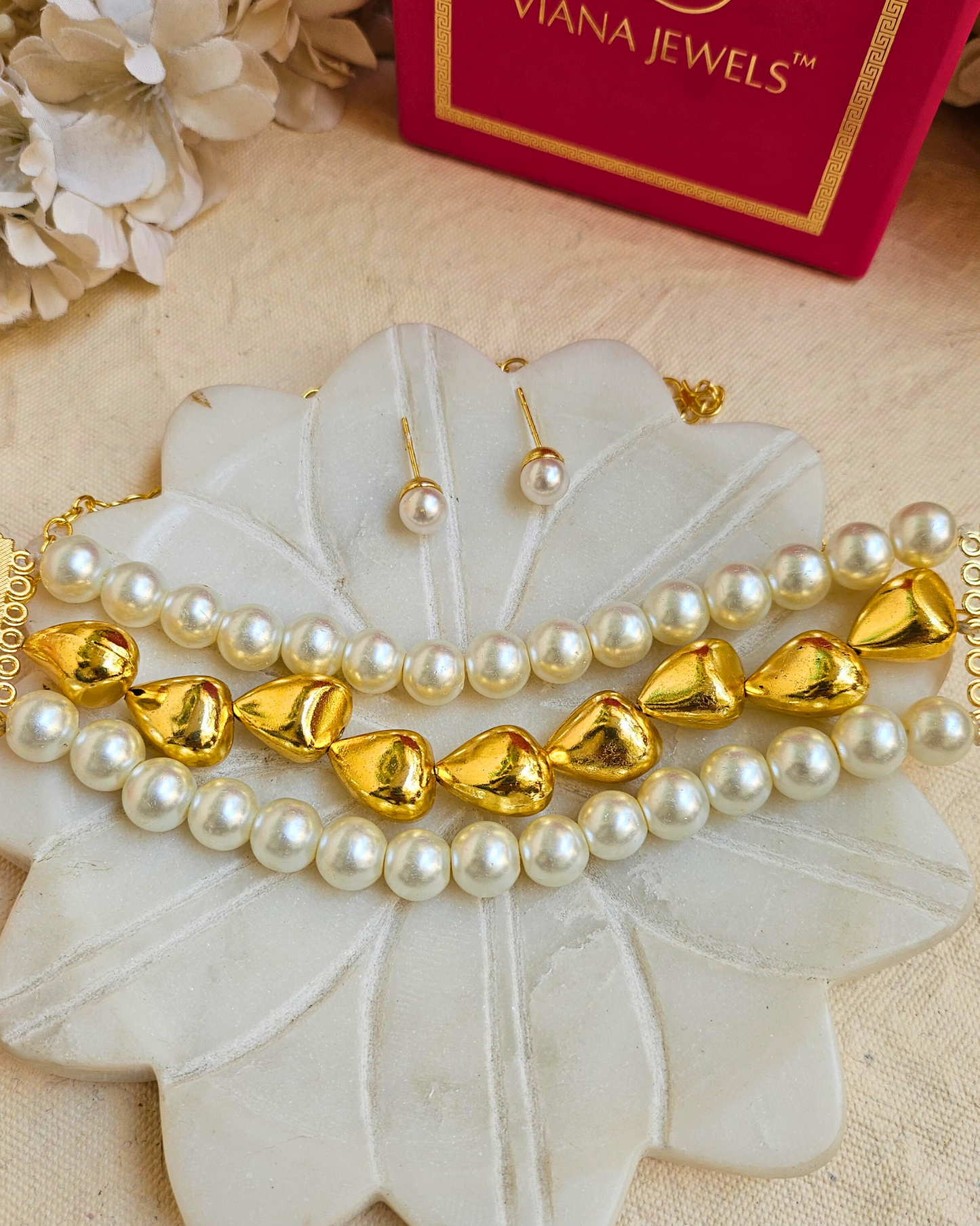 Saima Designer Pearl and Gold choker