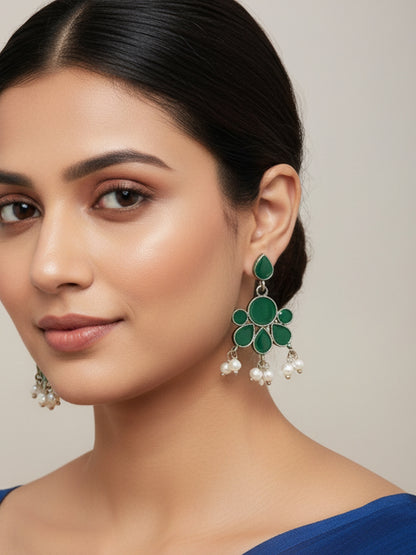 VIANA JEWELS Zaavi Earrings