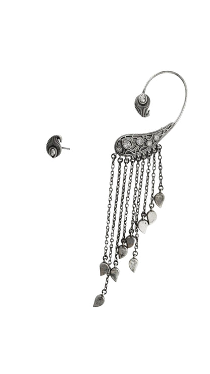 Avantika Silver Necklace