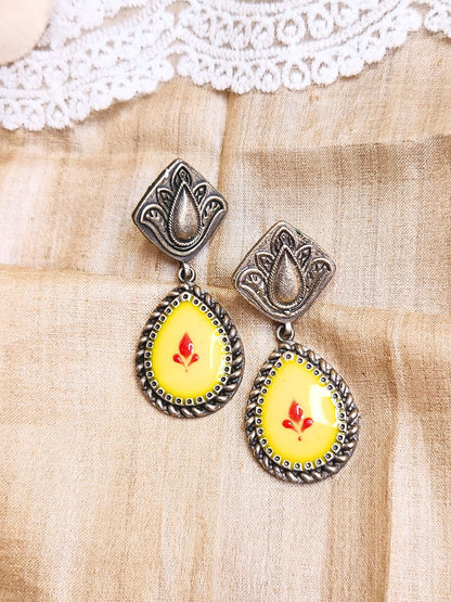 VIANA JEWELS Tulika Earrings