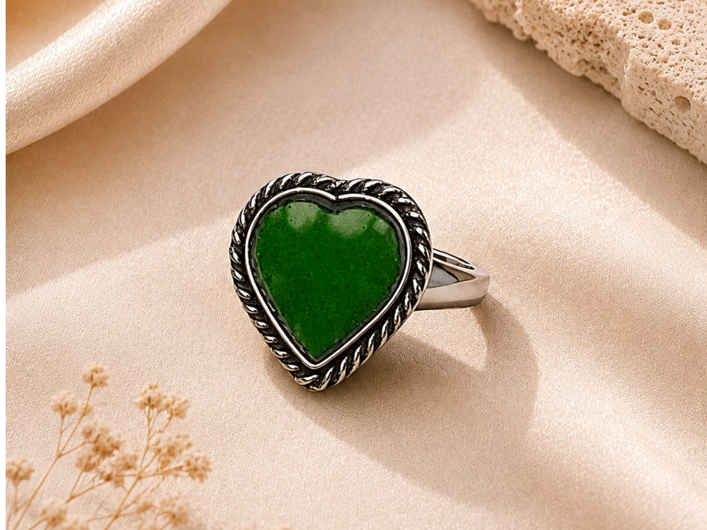 VIANA JEWELS Oxidized Silver Green Heart Ring For Women