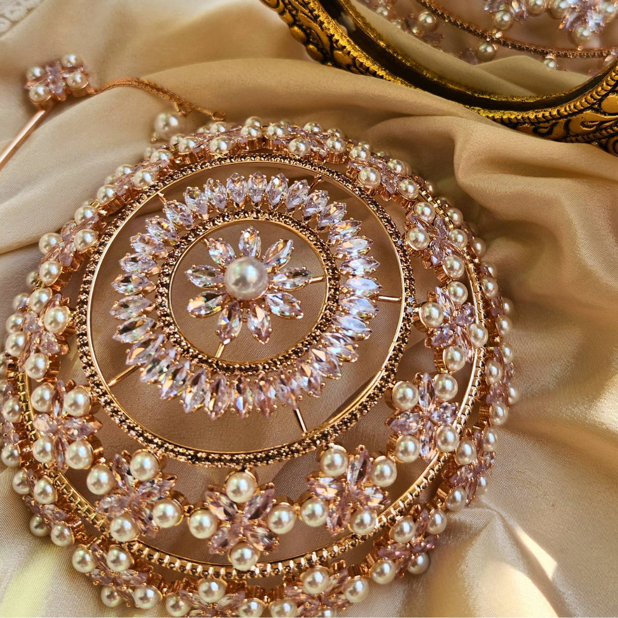 VIANA JEWELS Sitara Hair Bun