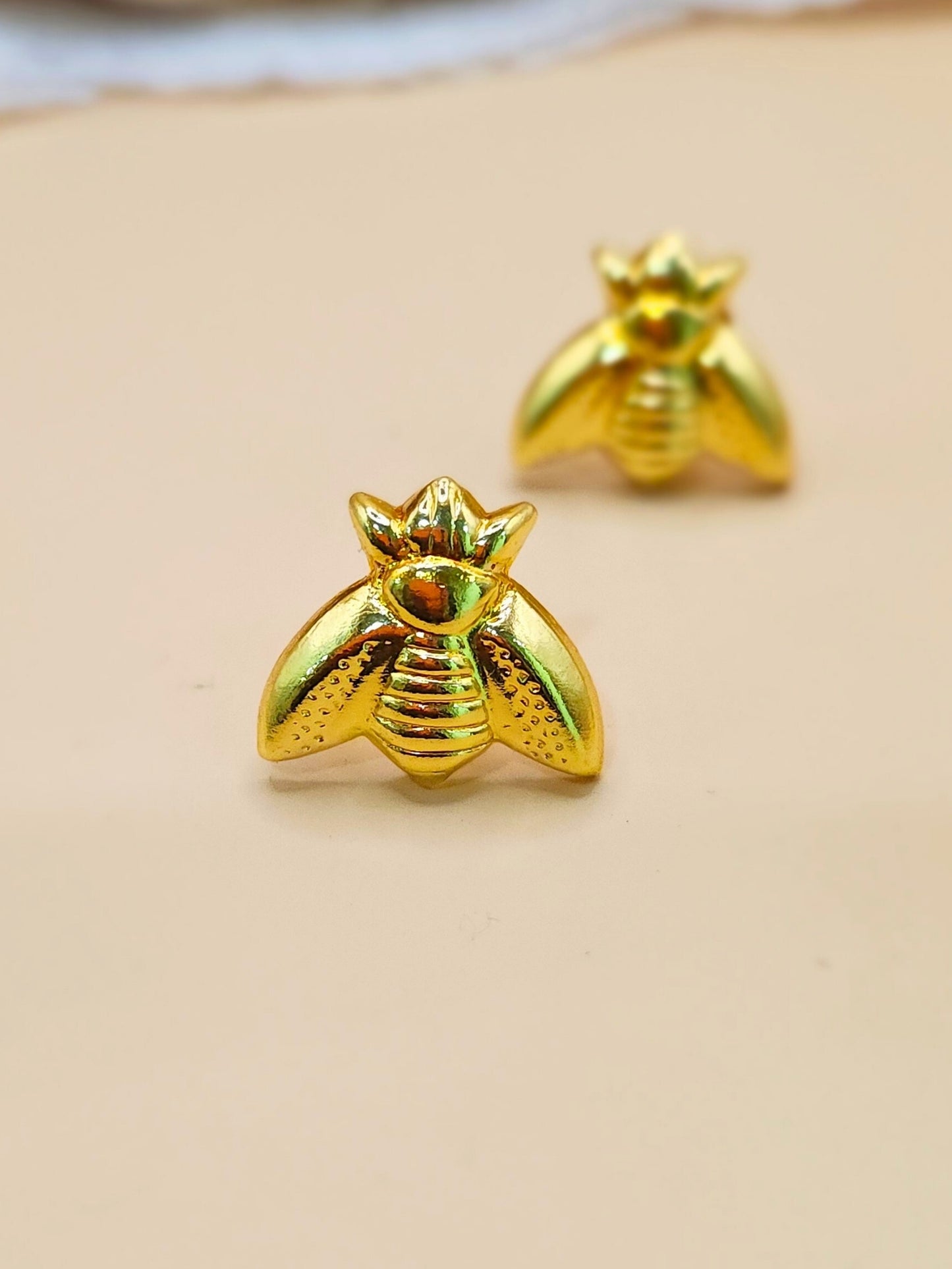 Viana Jewels Buzz Earrings