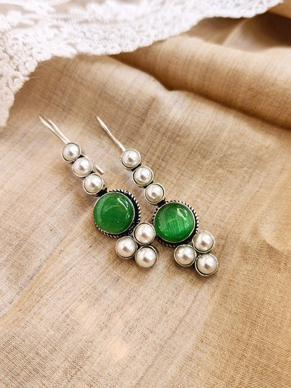 VIANA JEWELS Paaah Hook Earrings