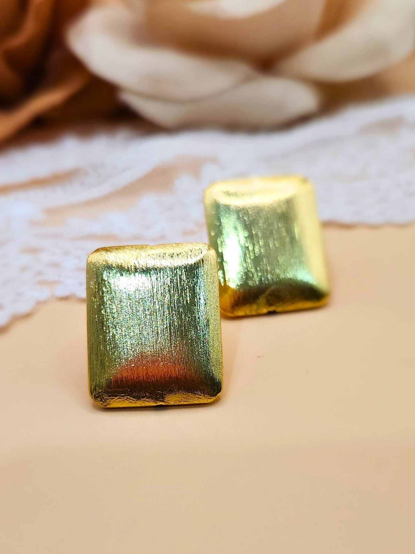 Viana Jewels Block Stud Earrings