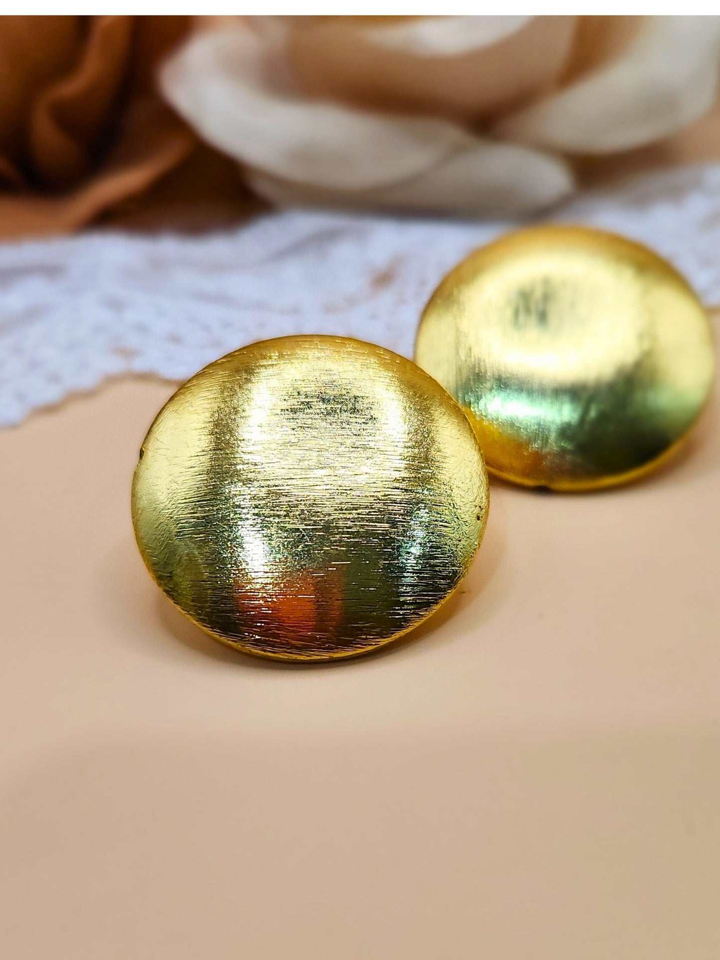 Viana Jewels Blob Studs Earrings