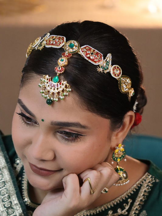 VIANA JEWELS Aadya Maangtikka Hairband