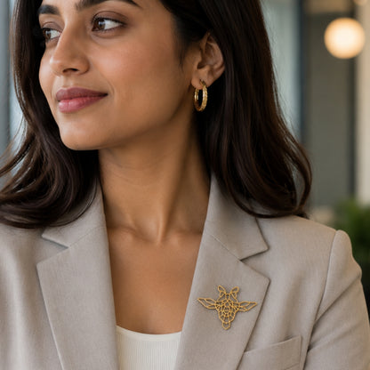 Viana Jewels Savana Giraffe Brooch
