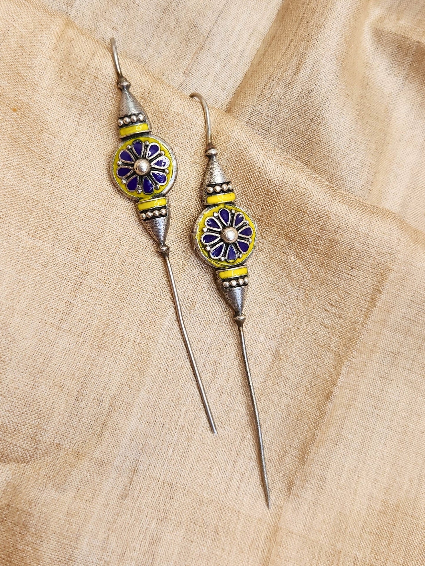 VIANA JEWELS Roohra Needle Earcuffs