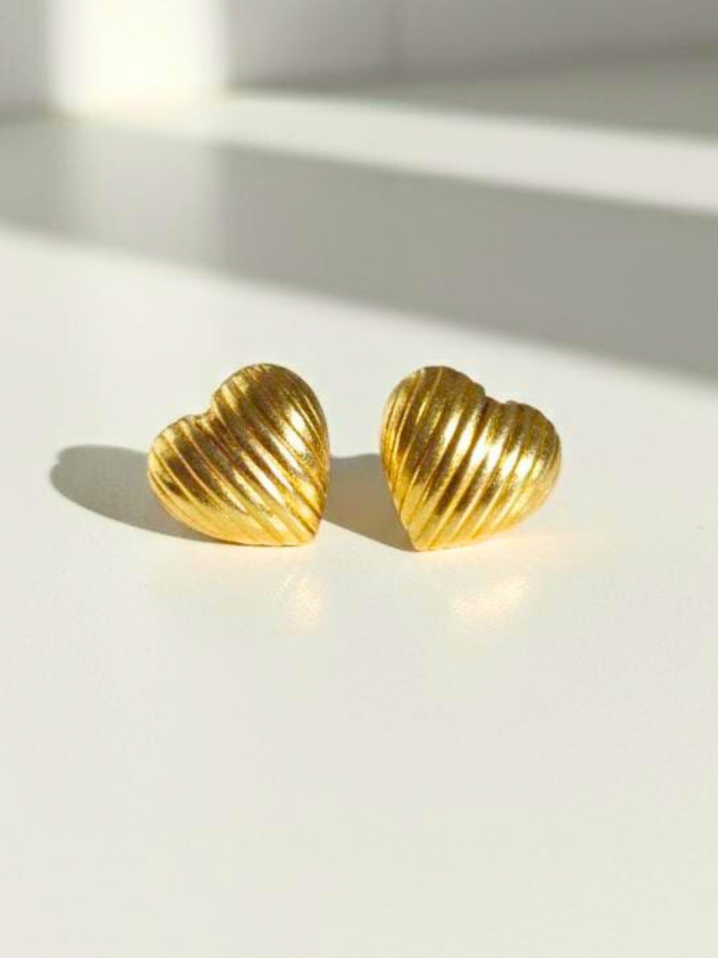 Viana Jewels Heart Earrings