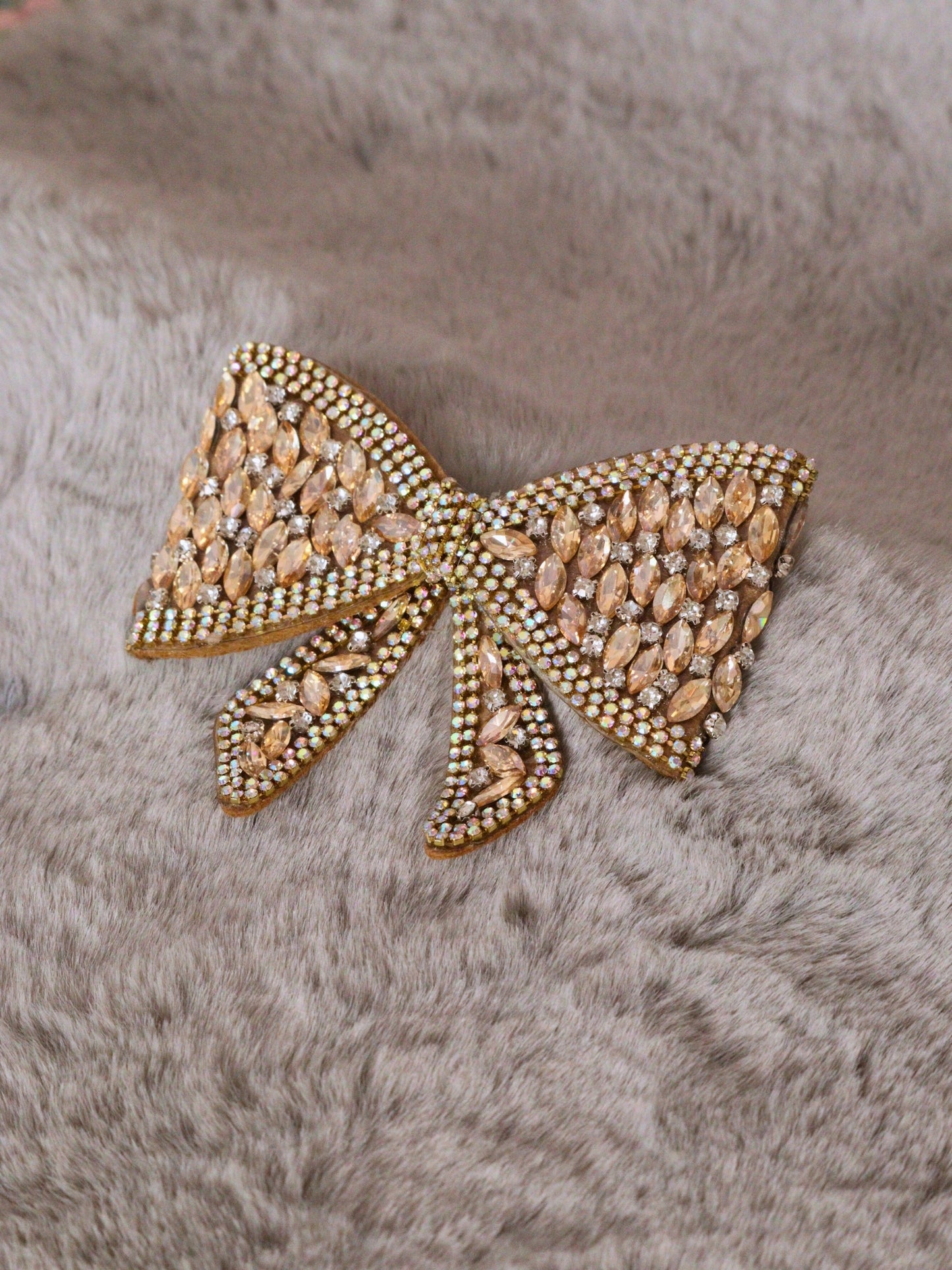 VIANA JEWELS Twilight Bow Clip