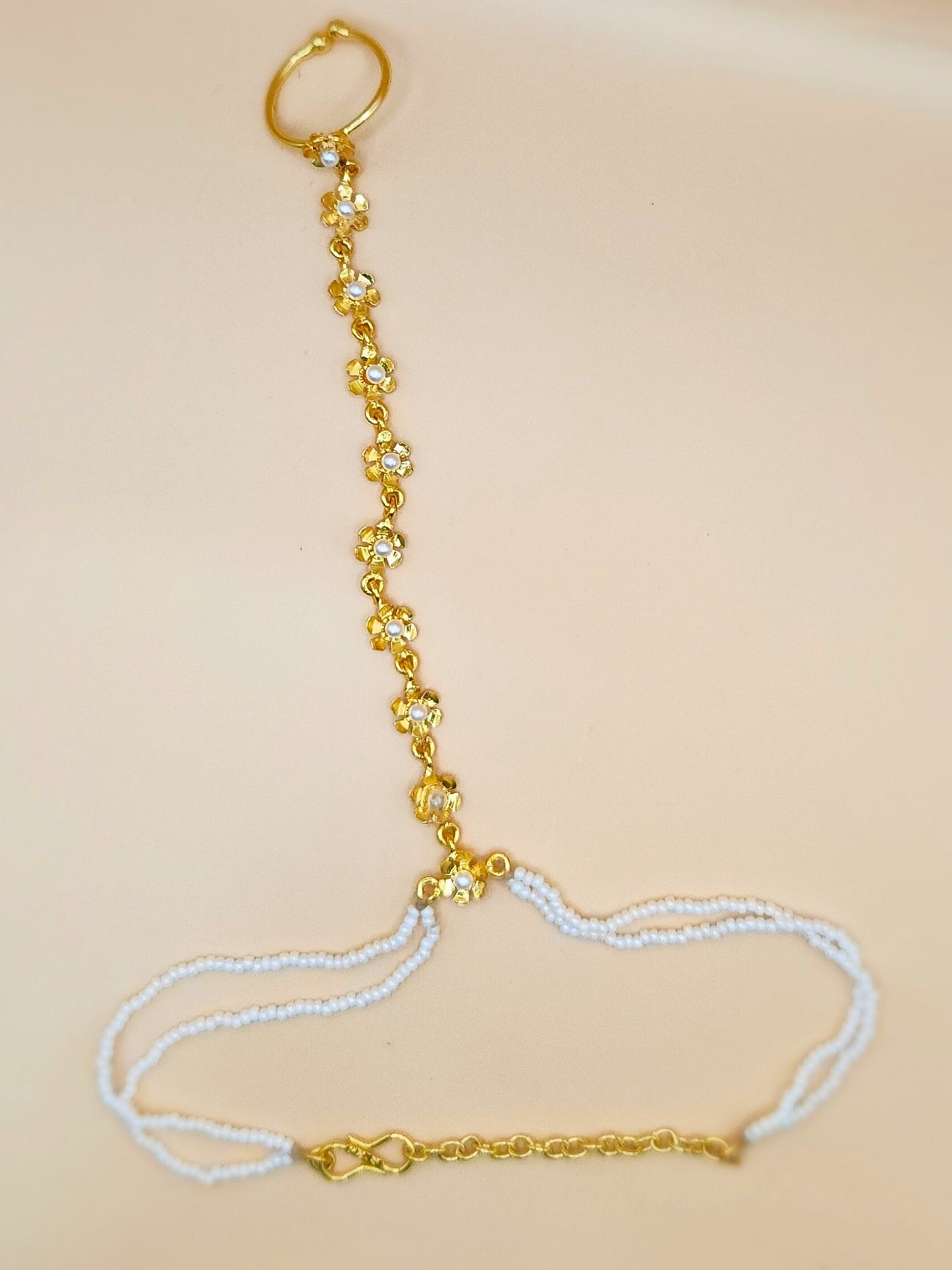 Viana Jewels Komal Hathphool