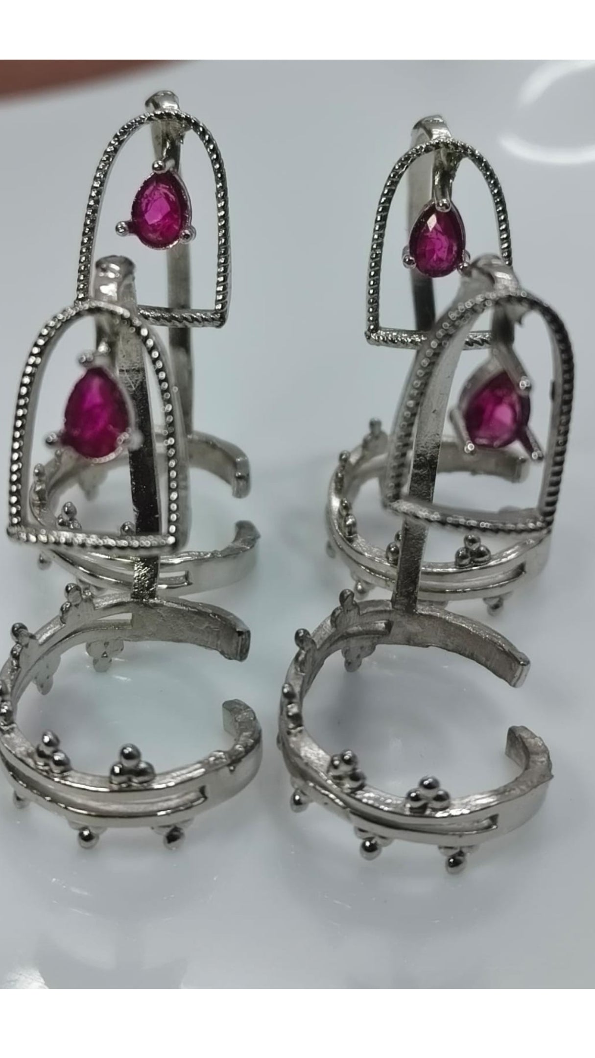 Sassy Adjustable Metal Fingernails  ( Set of 5)