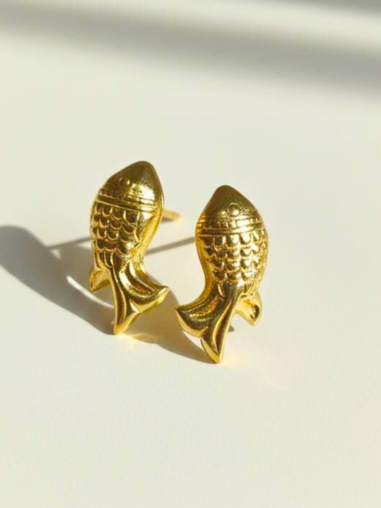 Viana Jewels Fishy Earrings