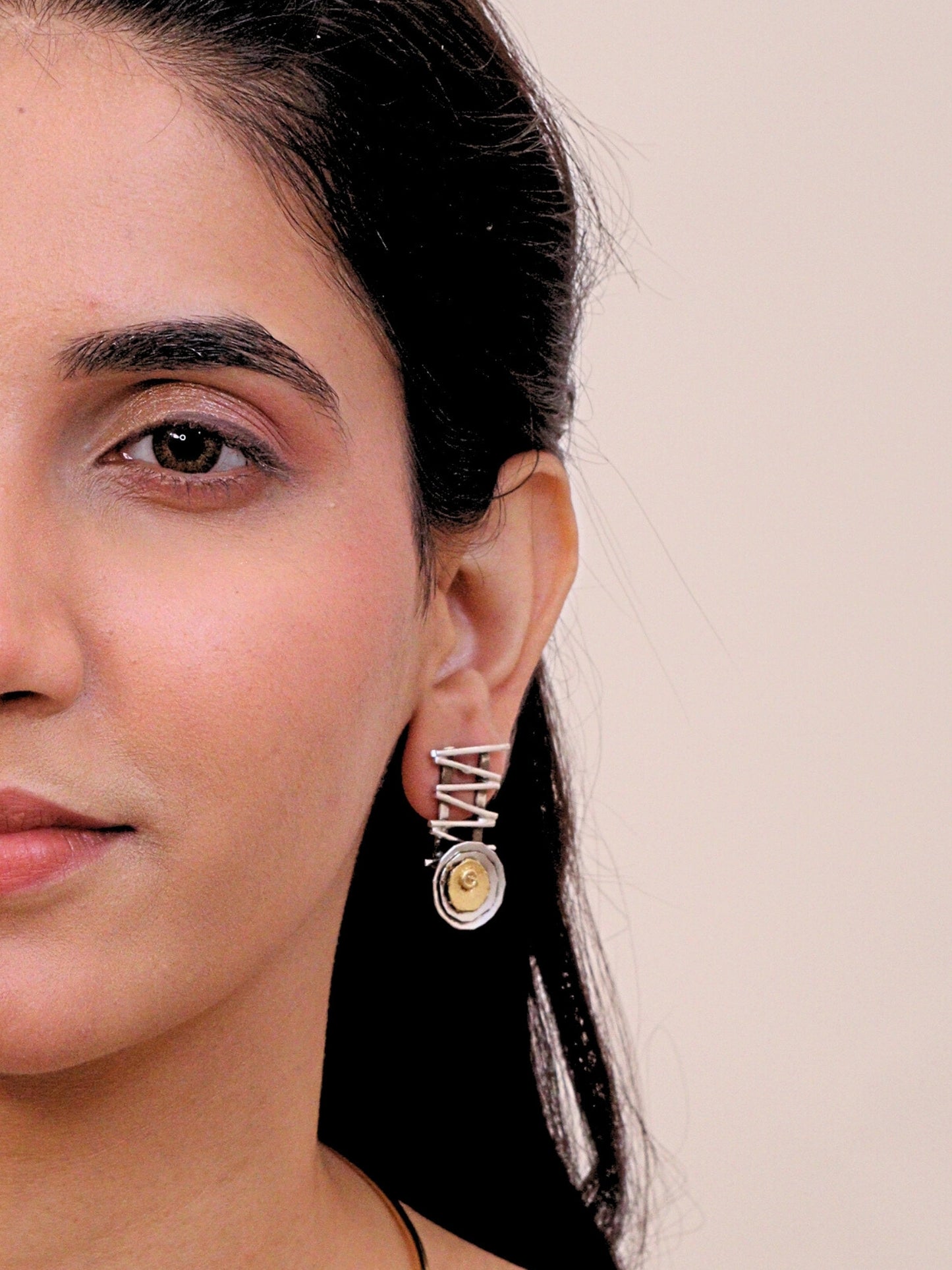 Viana Jewels Tanseem Indo Western Dual Tone Hasli Brass 18K Gold Plated