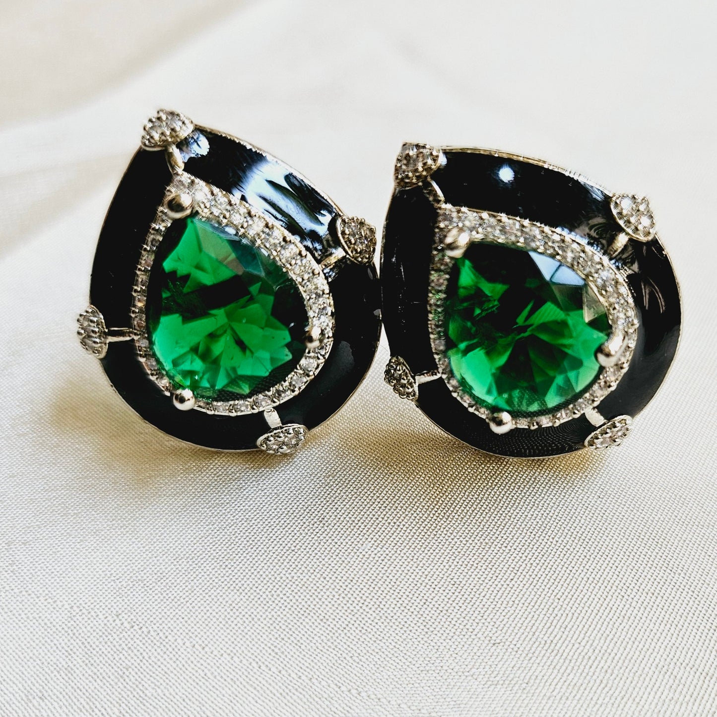 Graceful Emerald Enamel Stud Earring